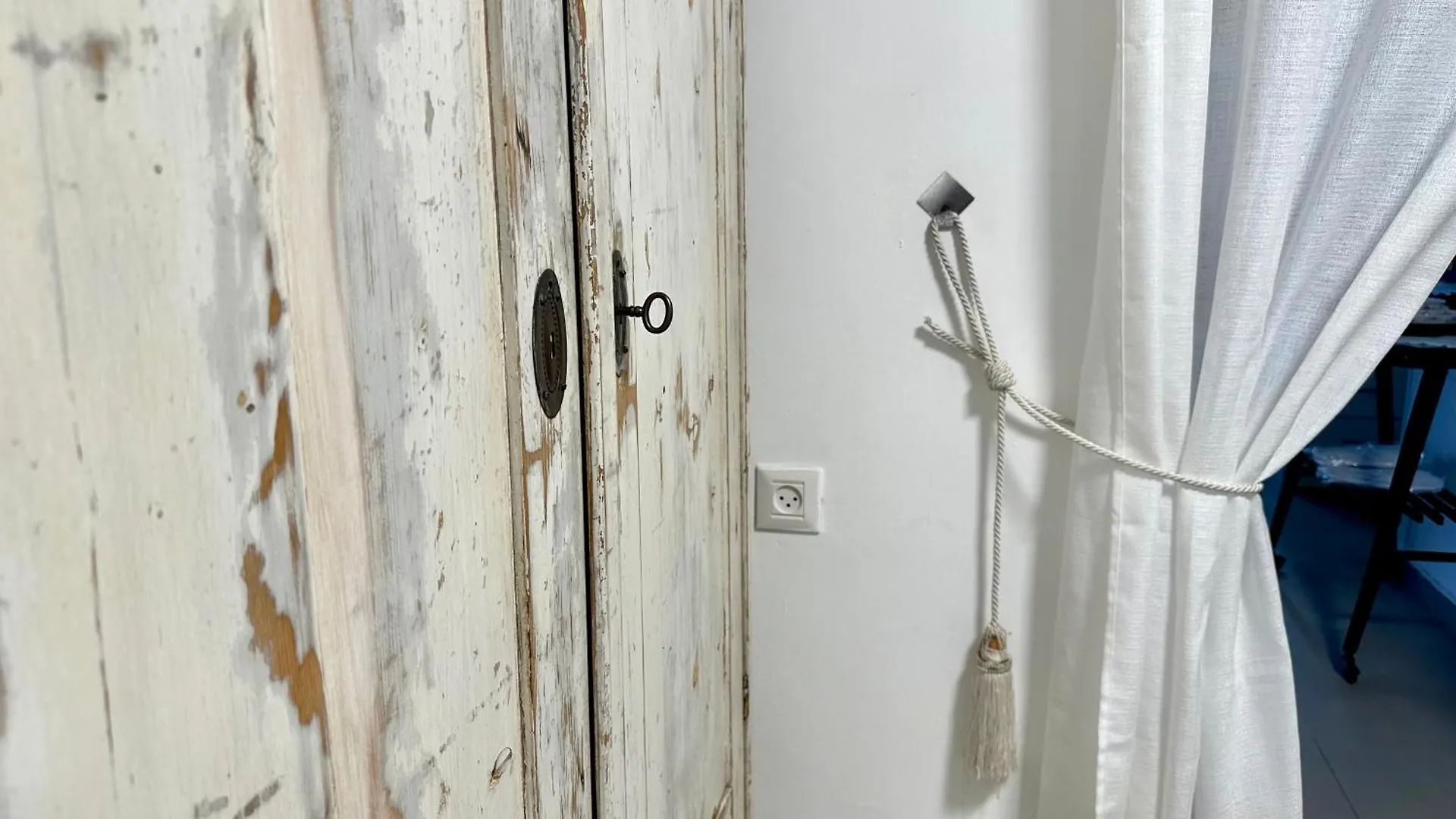 Apartment With A Separate Entrance And A Large Courtyard Haifa